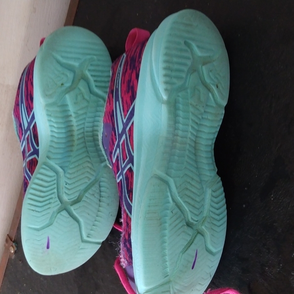 Asics - Picture 4 of 4